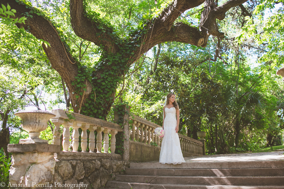 bride with large tree and stone work
