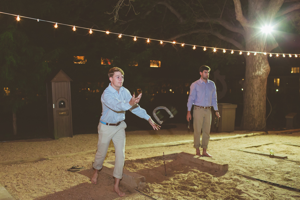 playing horse shoes at a wedding 