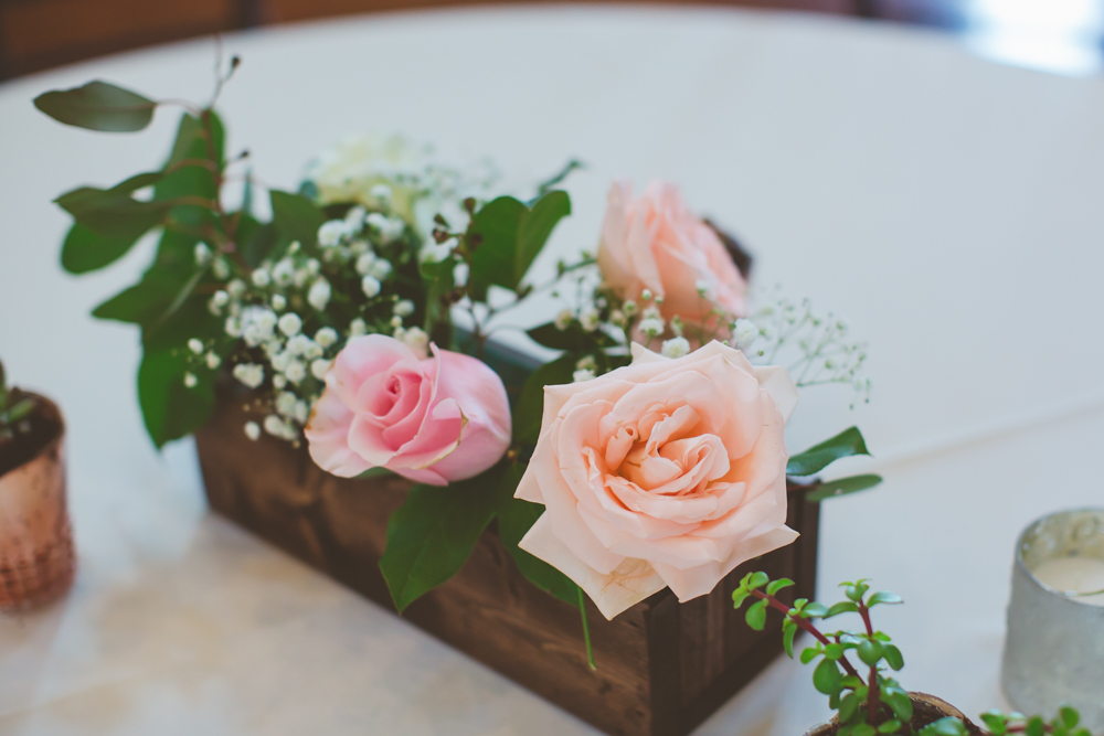 wedding centerpiece with roses