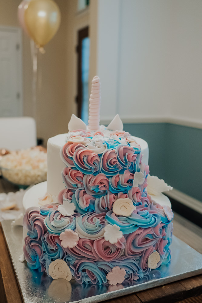 pink and blue unicorn cake